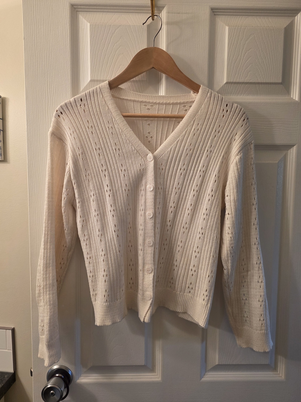Classic Cream V-Neck Button-Front Women's Sweater Cardigan